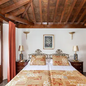  Apartment En Pleno Centro, Aljibe Rodrigo Del Campo 2b