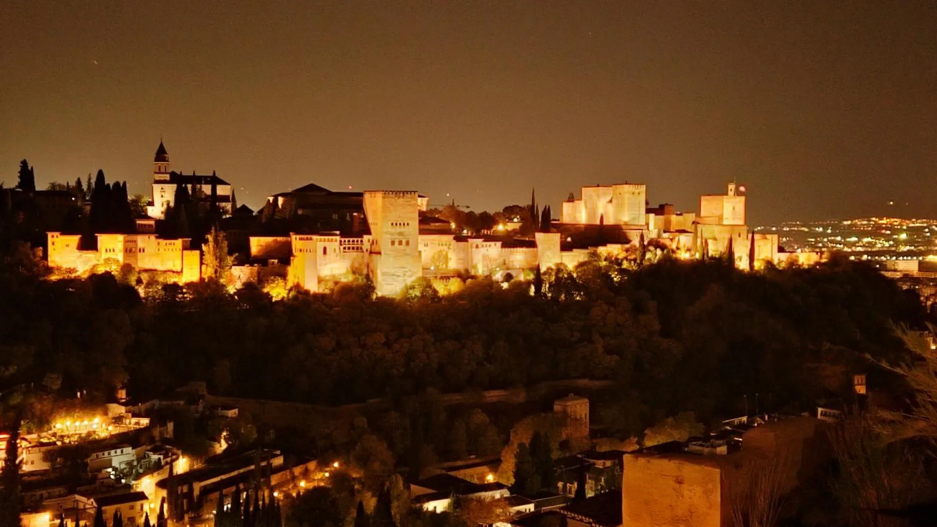 Holiday home Luxury Cave 100M Super Terraza Vistas Alhambra Wifi Villa Granada